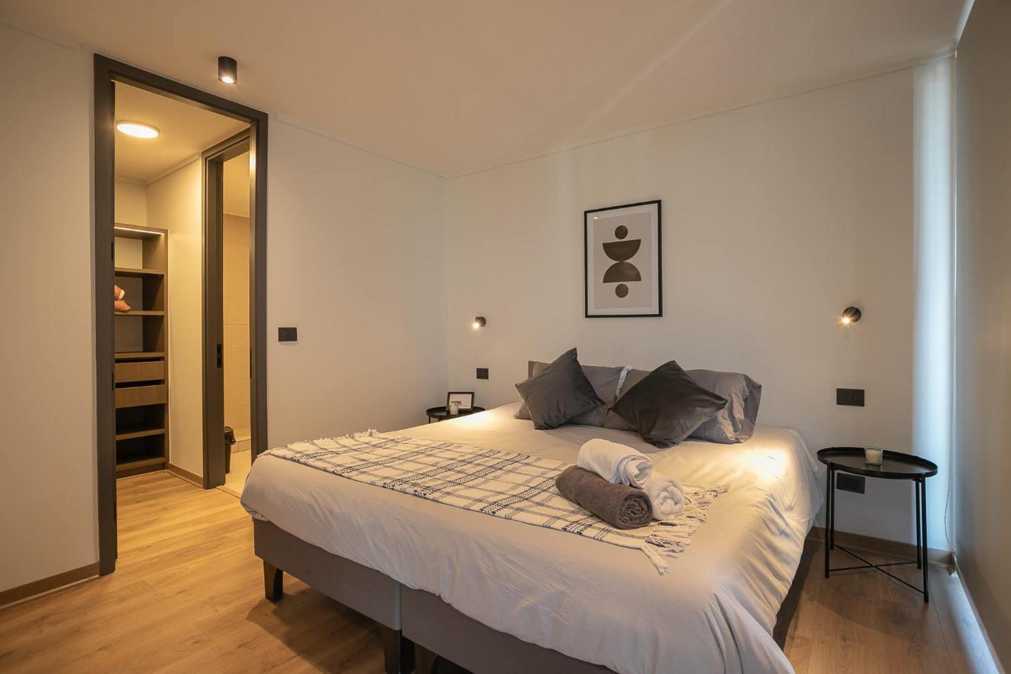 Apartamento Elegancia En Condes 2d2b Con Estilo Santiago